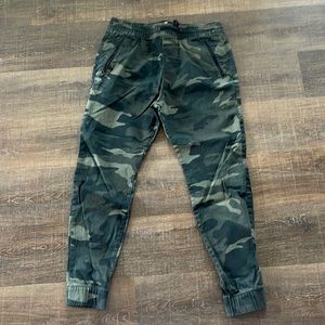 Hollister army print joggers